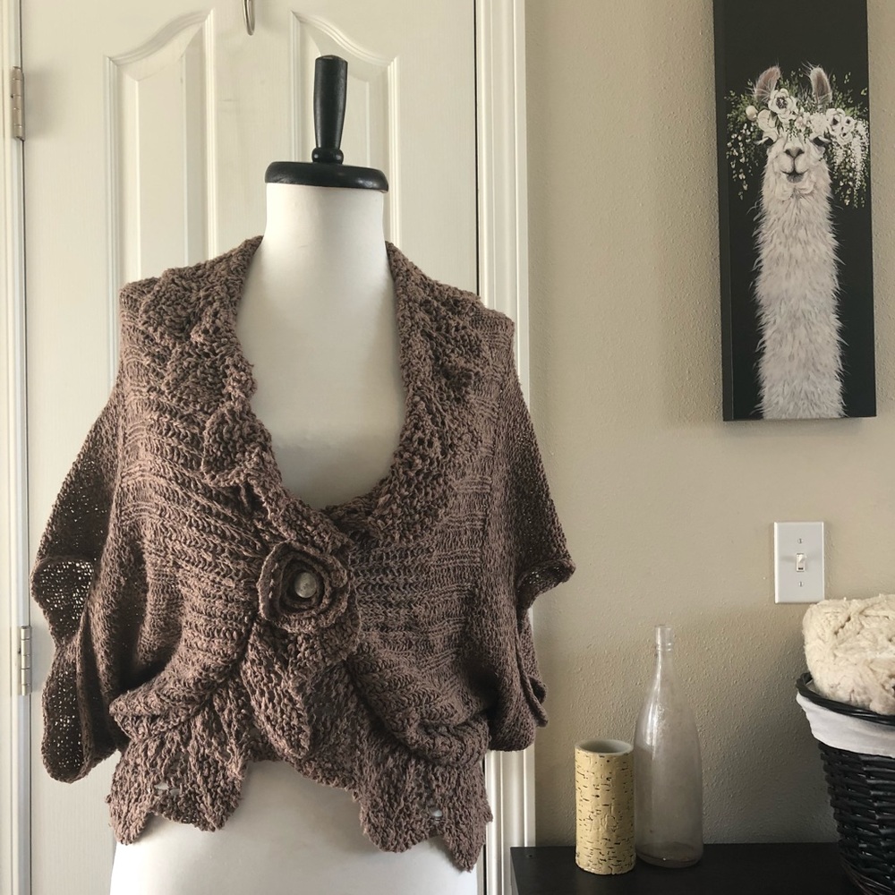Maurice's Mocha Shrug XL